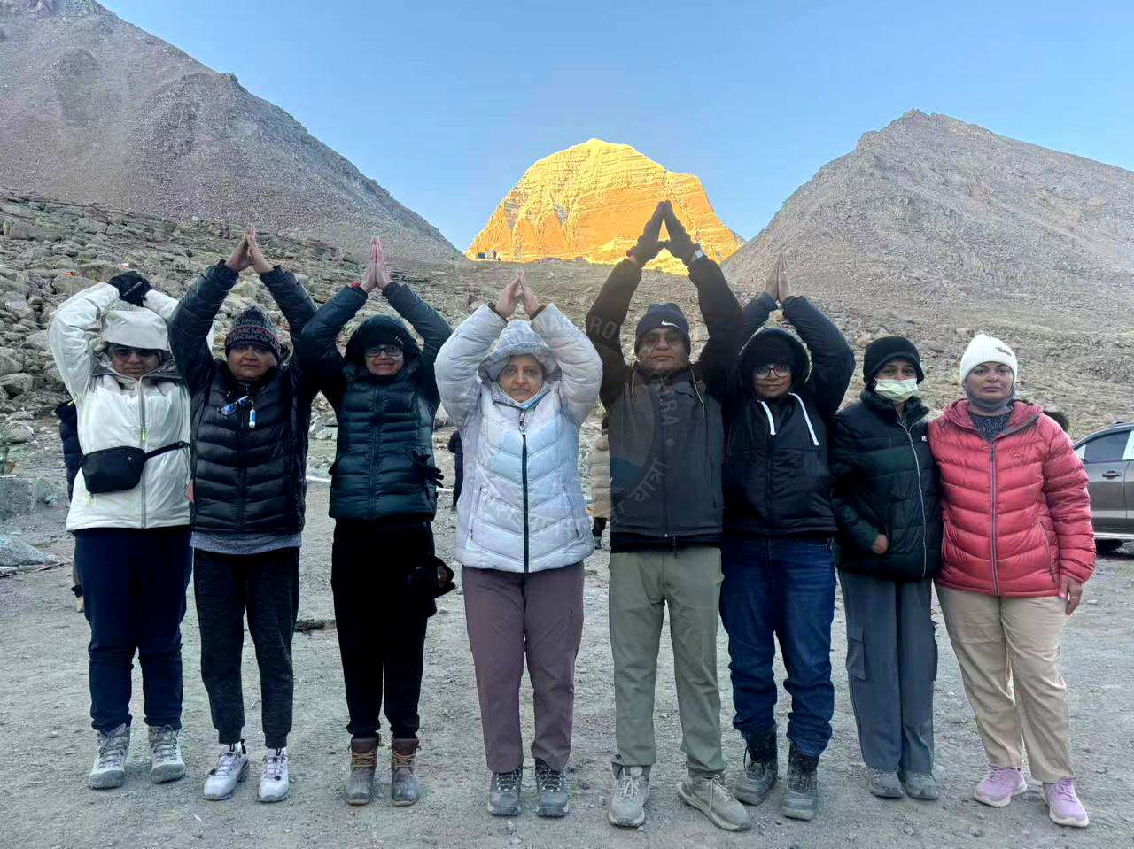 Pilgrims Forming Arch At Golden Kailash