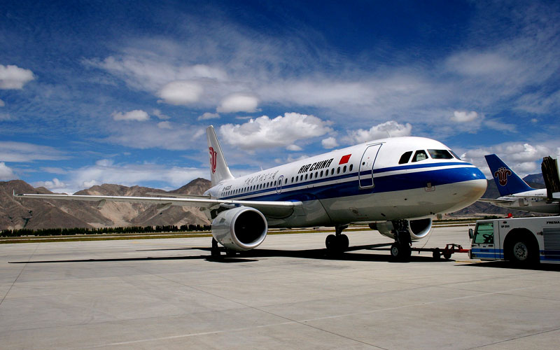 Arrive Lhasa from Beijing