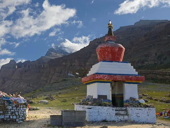 yam-dwar-with-mount-kailash